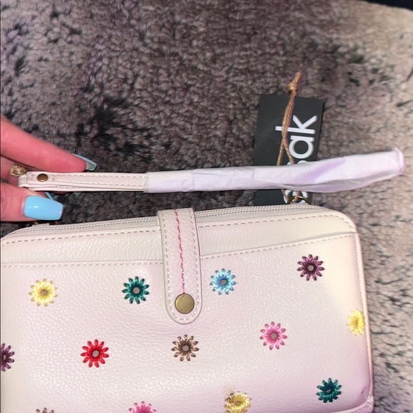 The Sak Cream Wallet Colorful Embroidered Floral design Wristlet crossbody NWT - Picture 4 of 9